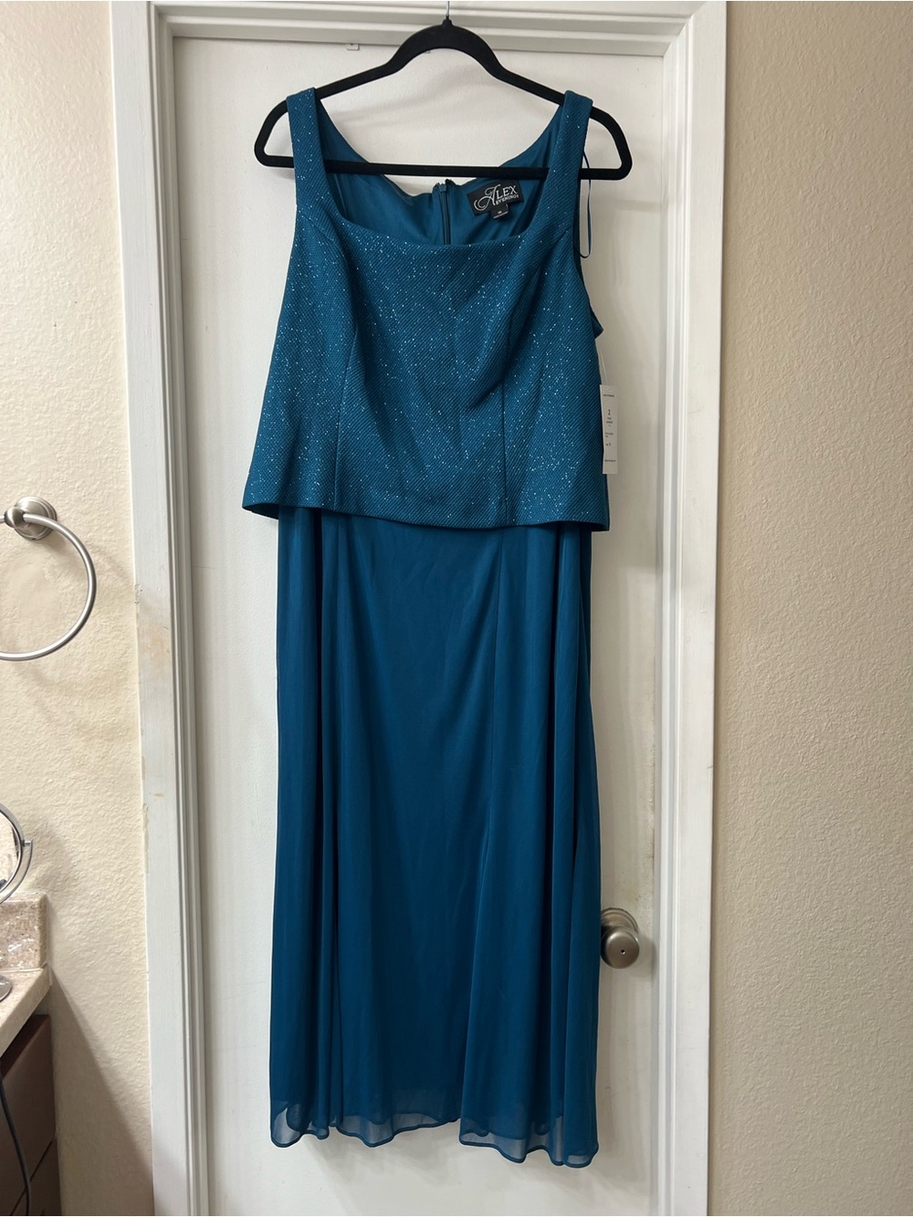 Alex Evenings Teal Sleeveless Beaded Overlay Evening Dress